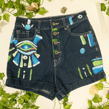Load image into Gallery viewer, Eye Shorts - Bellearth
