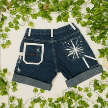 Load image into Gallery viewer, Moon Shorts - Bellearth
