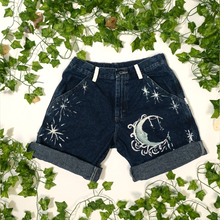 Load image into Gallery viewer, Moon Shorts - Bellearth
