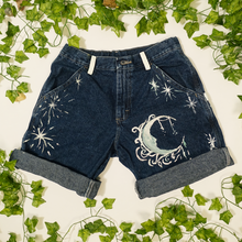 Load image into Gallery viewer, Moon Shorts - Bellearth
