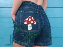 Load image into Gallery viewer, Mushroom Shorts - Bellearth
