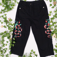Load image into Gallery viewer, Snake Cargo Pants - Bellearth
